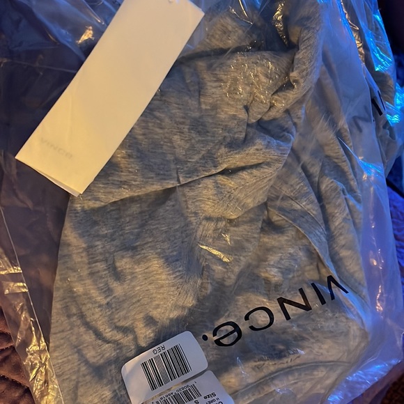 * Slub finish.
*Slips on.
* 100% Pima cotton.
*Machine wash.
*Imported. - Picture 6 of 6